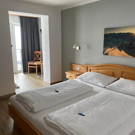 Grünwaldkopf Otel